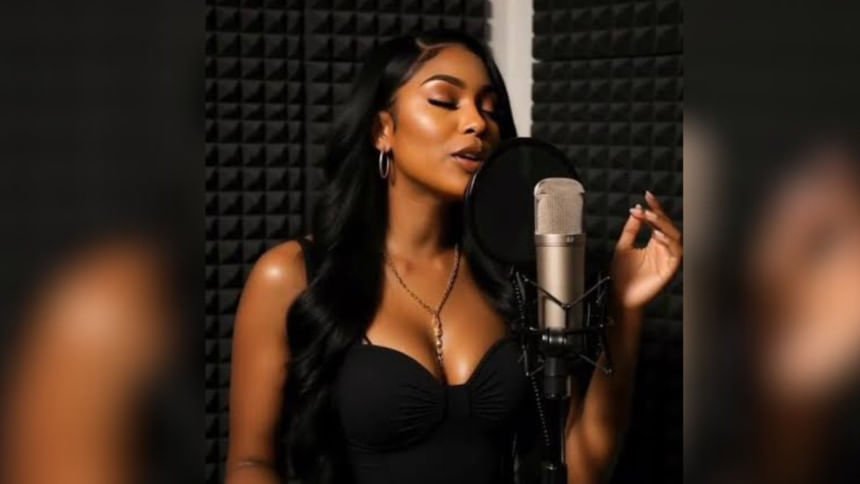 Xania Monet becomes first AI singer to debut on Billboard charts