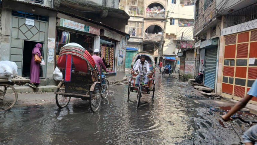 Mazed Sardar Road Waterlogging Problem