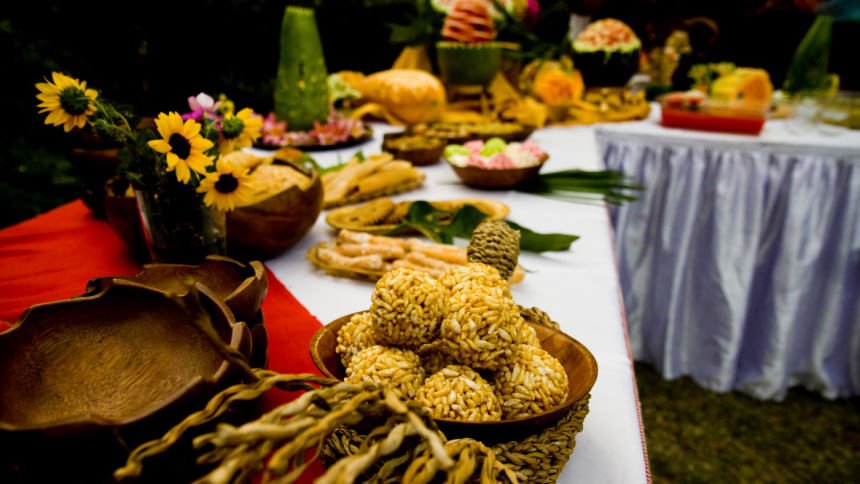 Make your favourite Bengali snacks at home with these easy recipes